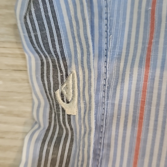 Quicksilver Boys XL Longsleeve Button Down - Picture 5 of 5